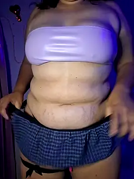 Snapshot of alexxaa96 chatting on 5, 2, 2025 alexxaa96 online show from 5, 2, 2025