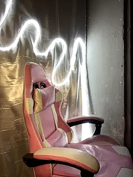 Snapshot of alexxaa96 chatting on 8, 10, 2025 alexxaa96 online show from 8, 10, 2025