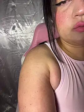 Snapshot of alexxaa96 chatting on 21, 11, 2025 alexxaa96 online show from 21, 11, 2025