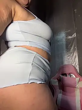 Snapshot of alexxaa96 chatting on 3, 12, 2025 alexxaa96 online show from 3, 12, 2025