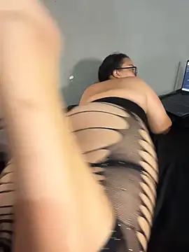 Snapshot of alexxaa96 chatting on 3, 12, 2025 alexxaa96 online show from 3, 12, 2025