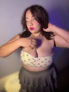 alexxaa96 online show from 18, 5, 2026