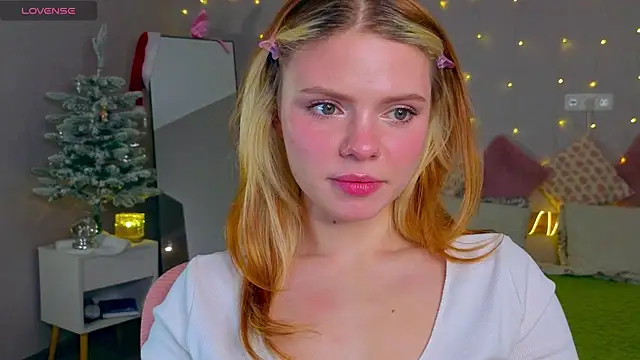 Red  Candy online show from 10, 1, 2026