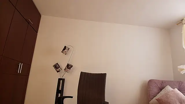 mariana cruzz online show from 12, 3, 2025