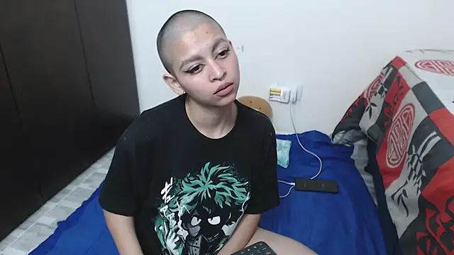 Snapshot of Bitsy_Messy chatting on 12, 12, 2024 Bitsy Messy online show from 12, 12, 2024