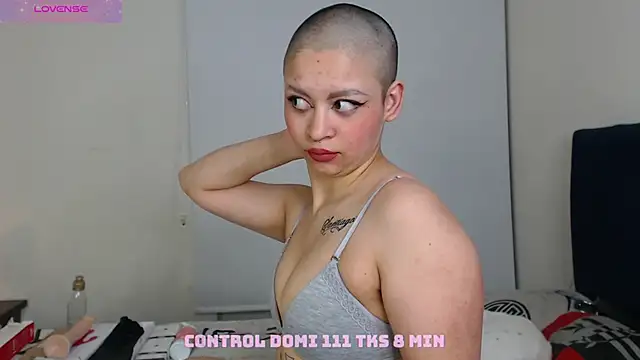 Snapshot of Bitsy_Messy chatting on 13, 2, 2025 Bitsy Messy online show from 13, 2, 2025