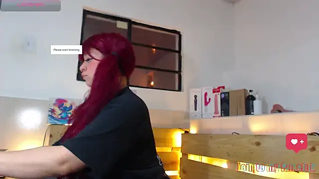 Snapshot of Bitsy_Messy chatting on 6, 10, 2025 Bitsy Messy online show from 6, 10, 2025