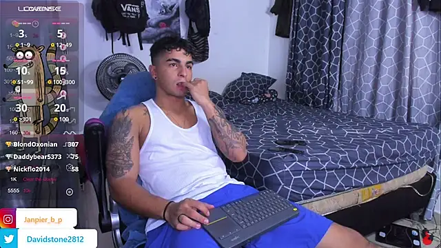 cJuan111 online show from 22, 3, 2025