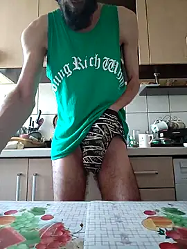 Snapshot of vulpe8400 chatting on 10, 3, 2025 vulpe8400 online show from 10, 3, 2025