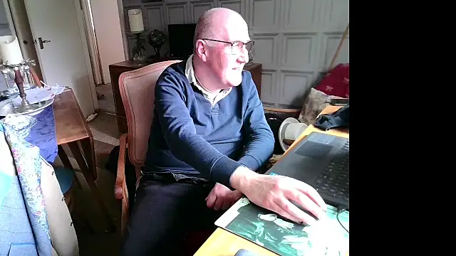 Adamdaddybear online show from 19, 3, 2025