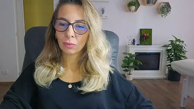 SukyGirl online show from 21, 10, 2025