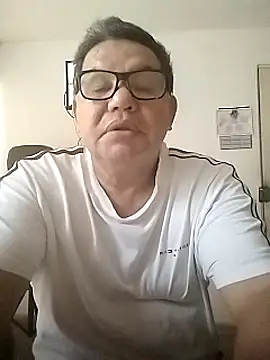 Snapshot of catatunboculion chatting on 5, 2, 2025 catatunboculion online show from 5, 2, 2025