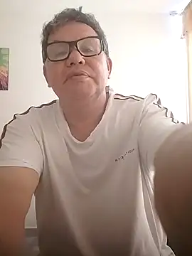 Snapshot of catatunboculion chatting on 19, 2, 2025 catatunboculion online show from 19, 2, 2025