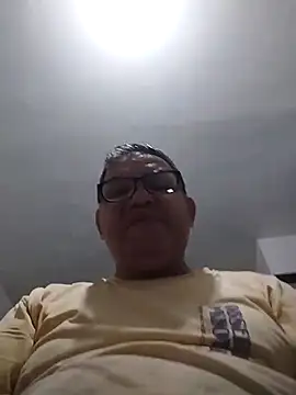 Snapshot of catatunboculion chatting on 30, 11, 2025 catatunboculion online show from 30, 11, 2025