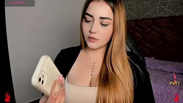 Lucia star   online show from 16, 1, 2025