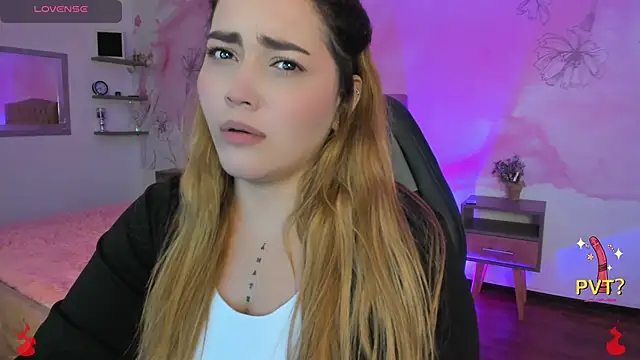 Lucia star   online show from 13, 2, 2025