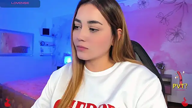 Lucia star   online show from 19, 2, 2025