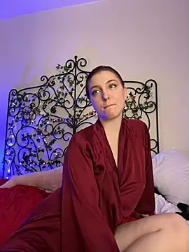 Snapshot of LisaVamp chatting on 6, 12, 2024 LisaVamp online show from 6, 12, 2024