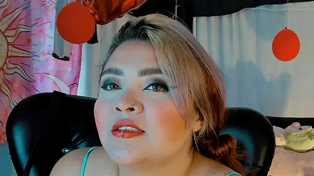 Snapshot of Agatha_humidity chatting on 19, 2, 2025 Agatha humidity online show from 19, 2, 2025