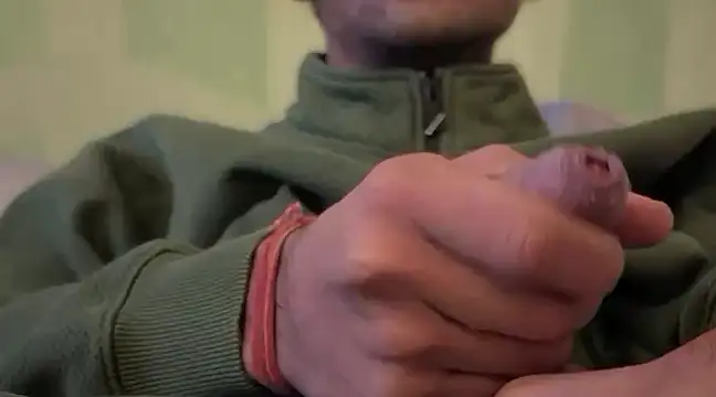 Snapshot of SexMachine1069 chatting on 6, 12, 2024 SexMachine1069 online show from 6, 12, 2024