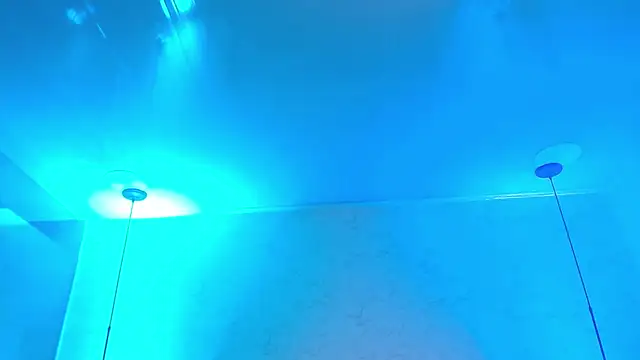 GigiVolkova online show from 31, 1, 2025