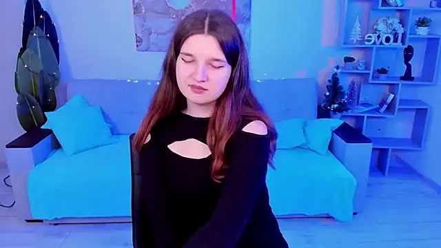 Snapshot of BonneyLove chatting on 7, 1, 2025 BonneyLove online show from 7, 1, 2025