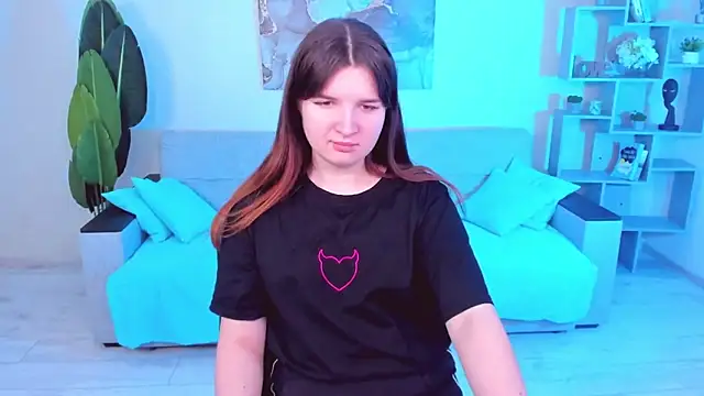 Snapshot of BonneyLove chatting on 12, 2, 2025 BonneyLove online show from 12, 2, 2025