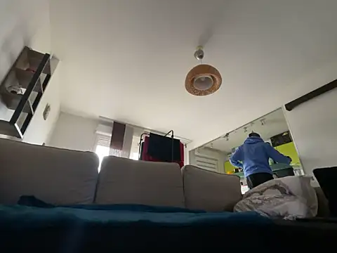 Rebeu313 online show from 6, 1, 2025