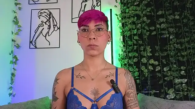 MiaMorgan  online show from 21, 2, 2026