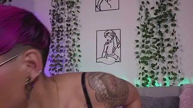 MiaMorgan  online show from 9, 3, 2026