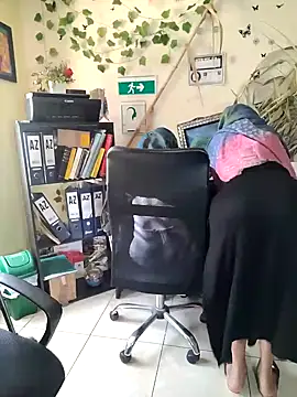 Snapshot of NAJWA-ARAB chatting on 12, 12, 2024 NAJWA-ARAB online show from 12, 12, 2024