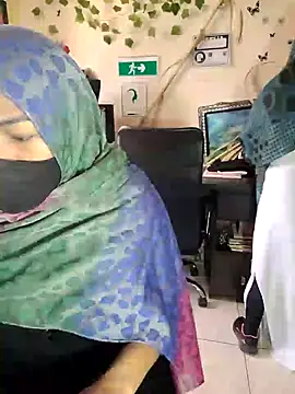 Snapshot of NAJWA-ARAB chatting on 17, 1, 2025 NAJWA-ARAB online show from 17, 1, 2025