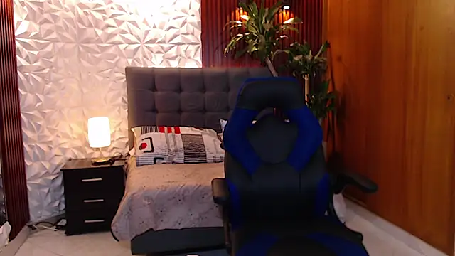 Perla prg online show from 14, 3, 2025