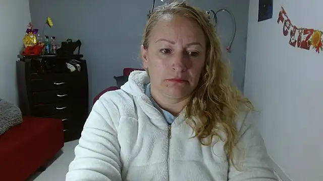 emperabigbootybigass online show from 6, 3, 2025