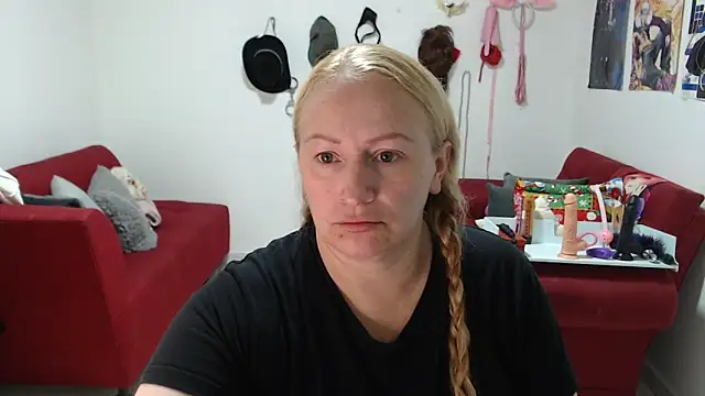 emperabigbootybigass online show from 17, 12, 2025