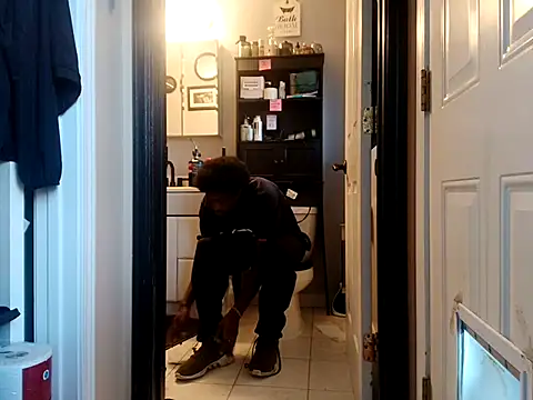 Snapshot of DevinToore chatting on 28, 11, 2025 DevinToore online show from 28, 11, 2025