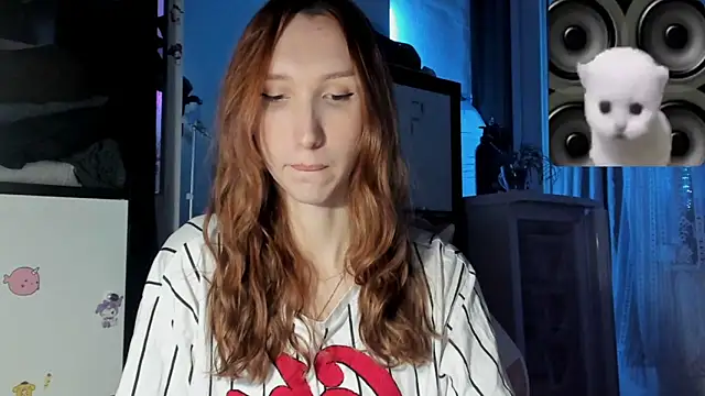 Snapshot of LisaIcon chatting on 20, 2, 2025 LisaIcon online show from 20, 2, 2025