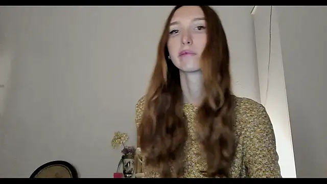 Snapshot of LisaIcon chatting on 20, 10, 2025 LisaIcon online show from 20, 10, 2025