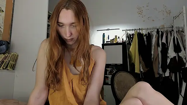 Snapshot of LisaIcon chatting on 19, 11, 2025 LisaIcon online show from 19, 11, 2025