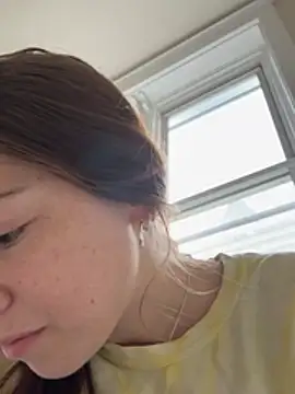 Snapshot of emilycoco chatting on 10, 5, 2026 emilycoco online show from 10, 5, 2026