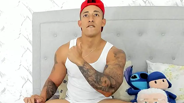 Snapshot of luigiferrara chatting on 14, 2, 2025 luigiferrara online show from 14, 2, 2025