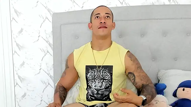 Snapshot of luigiferrara chatting on 16, 3, 2025 luigiferrara online show from 16, 3, 2025