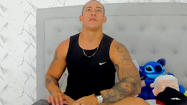 Snapshot of luigiferrara chatting on 14, 9, 2025 luigiferrara online show from 14, 9, 2025