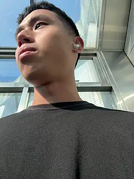 Snapshot of Benson18y chatting on 9, 1, 2026 Benson18y online show from 9, 1, 2026