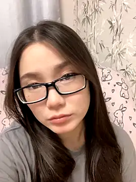 Snapshot of Milka23 chatting on 26, 10, 2025 Milka23 online show from 26, 10, 2025