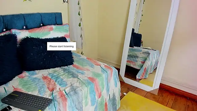 cristalwalker   online show from 2, 10, 2025