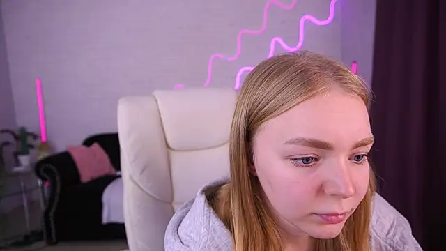 EmilySunshineS online show from 18, 12, 2025