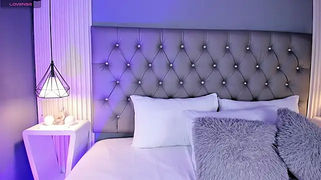 VioletthaRous online show from 21, 2, 2026