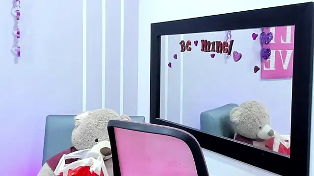 Snapshot of Andy_Gamboa chatting on 7, 3, 2025 Andy Gamboa online show from 7, 3, 2025