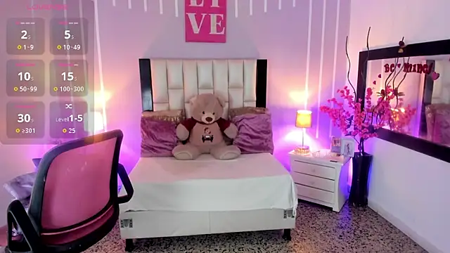 Snapshot of Andy_Gamboa chatting on 25, 11, 2025 Andy Gamboa online show from 25, 11, 2025